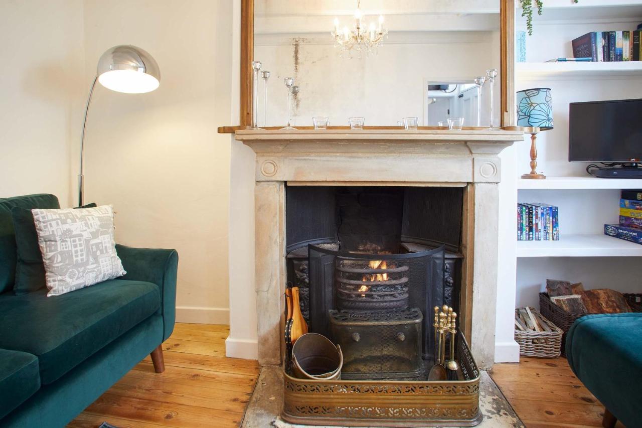 Host&Stay - Gun Gutter House Staithes Extérieur photo